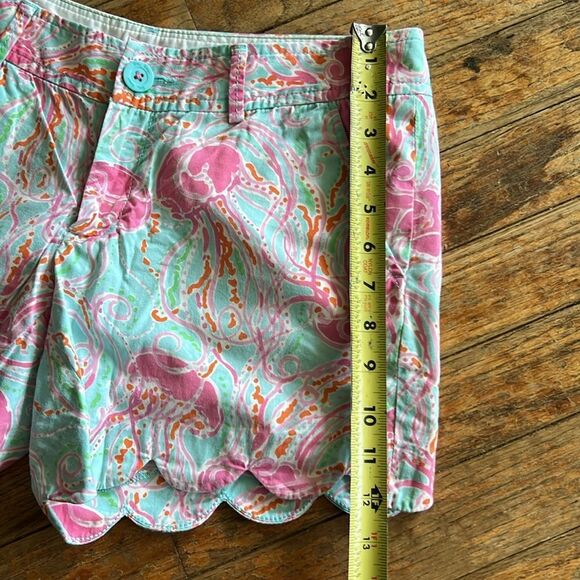 Lilly Pulitzer Buttercup Scalloped Shorts - Spa Blue Jellies Be Jammin’ - 2 - Picture 5 of 10